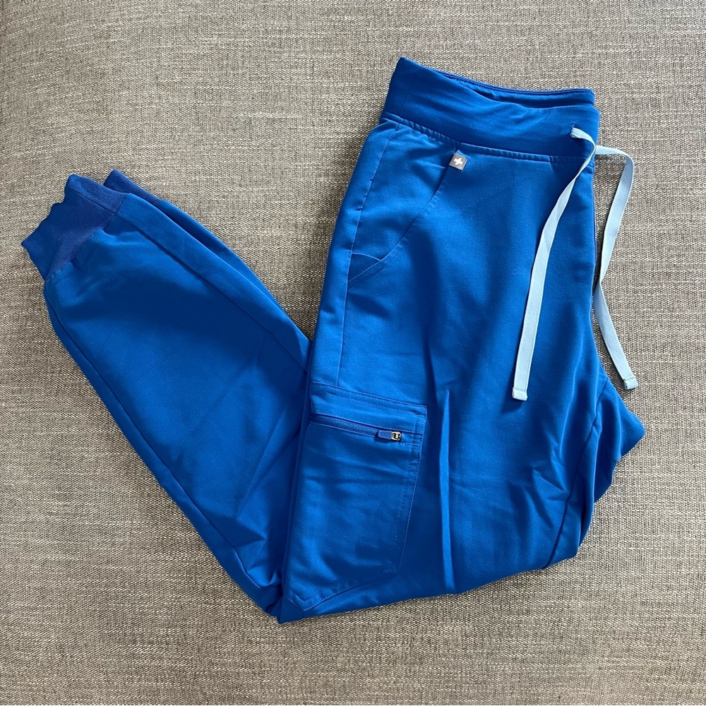 FIGS joggers scrub pants